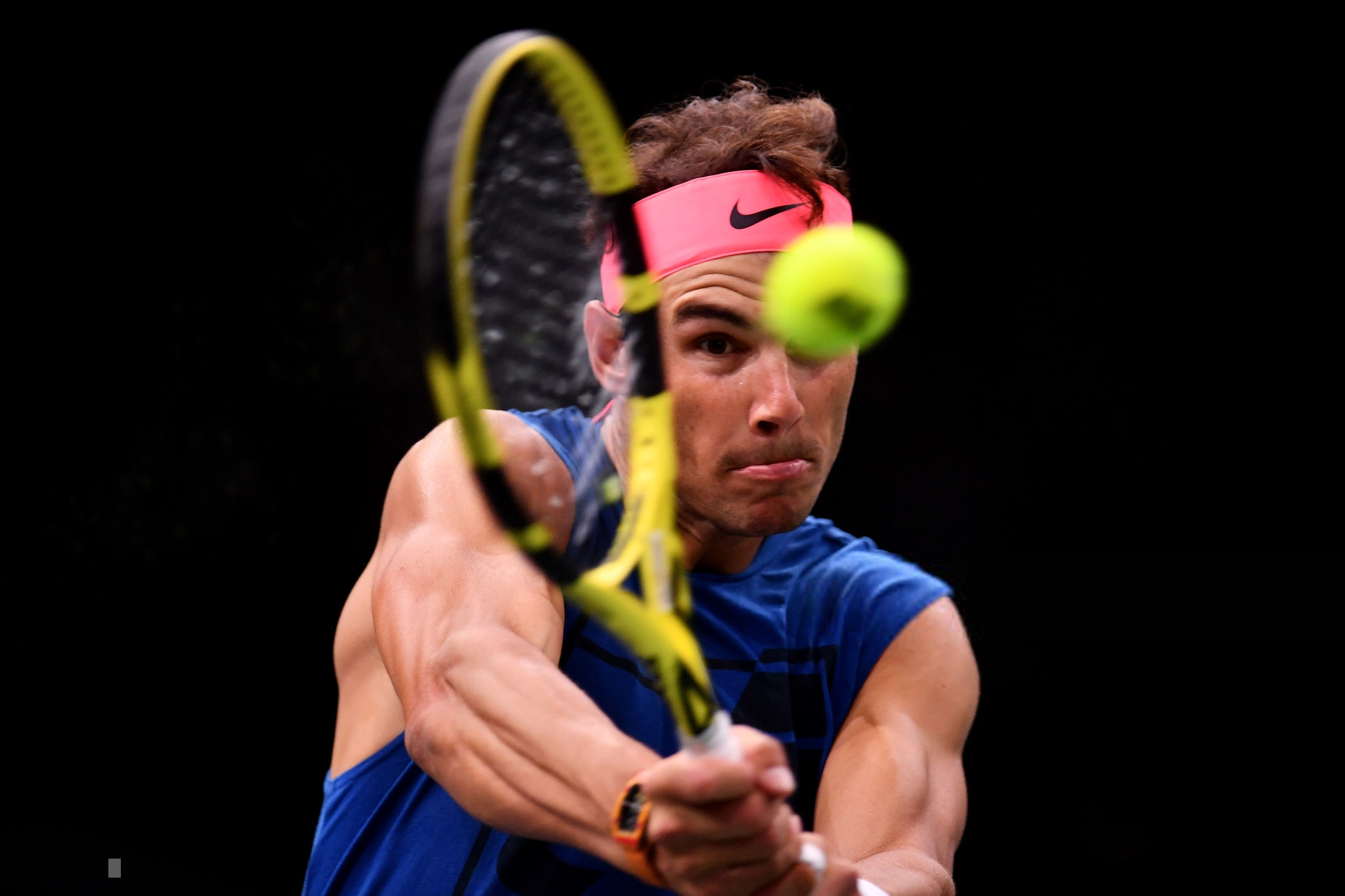 Лайв спортивные. Рафаэль Надаль на тренировке. Рафаэль Надаль тренируется. Надаль тренировка. Физическая тренировка Надаля видео.